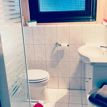 Ferienhaus Little Pearl Ferienhaus Am Bernsteinsee *